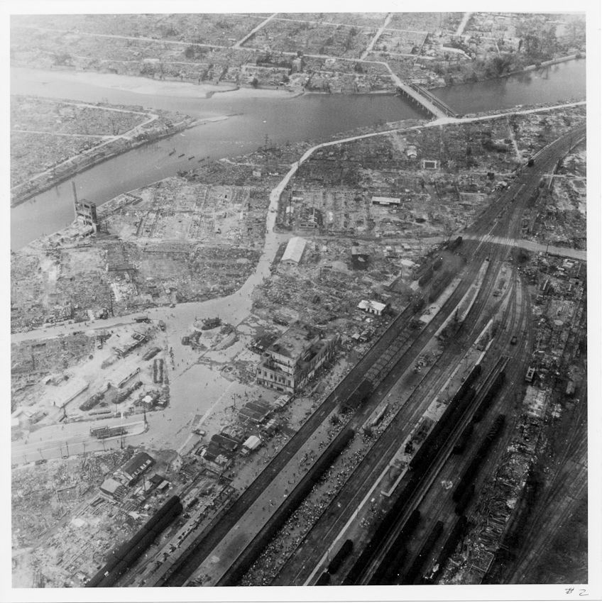 Photograph 21 of 21 from the August 1945 flight over Hiroshima